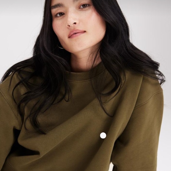 Girlfriend Collective Olive Green Top - Picture 5 of 5